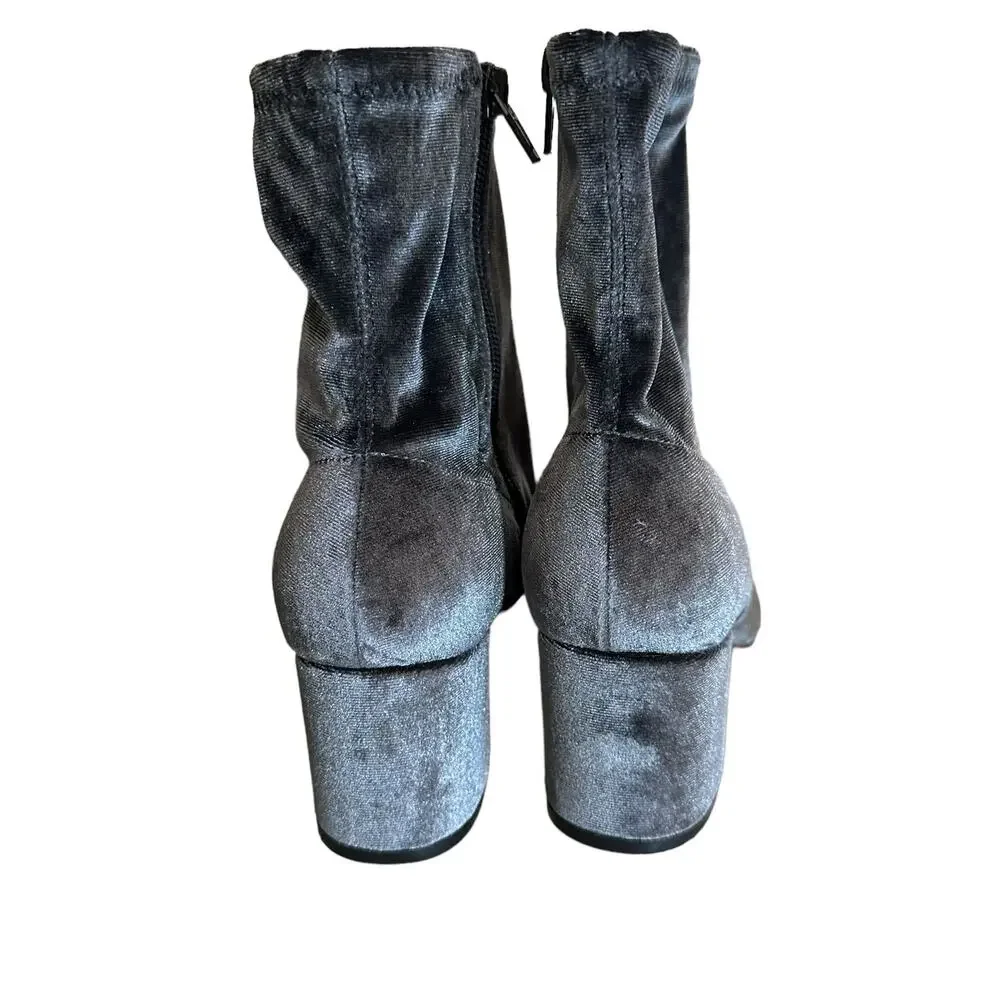 Ivanka‎ Trump Presli  velvet booties grey size 7. - Picture 7 of 10